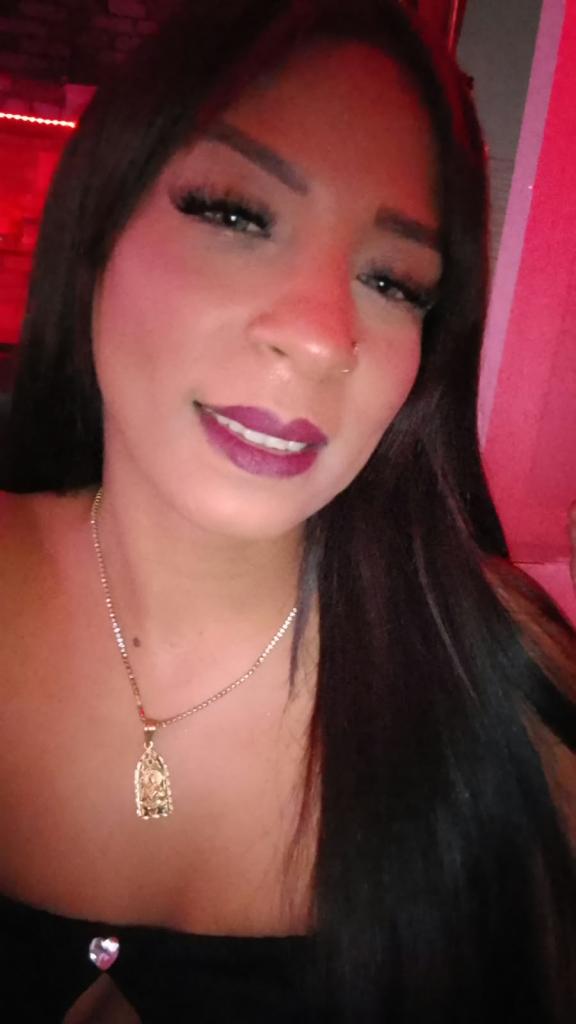 Chica busca chico en Murcia: Chica busca chico