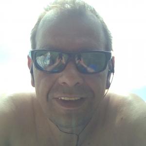 Chico busca chica en Asturias: 