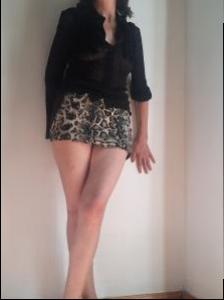 695049626: Chica busca chico en Madrid