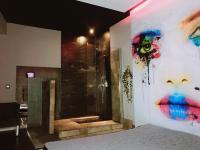 934637595: Chica busca chico en Barcelona