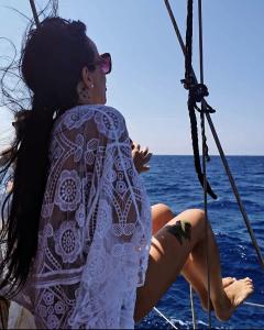 627225529: Chica busca chico en Barcelona