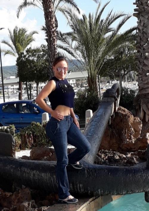 647214907: Chica busca chico en Mallorca