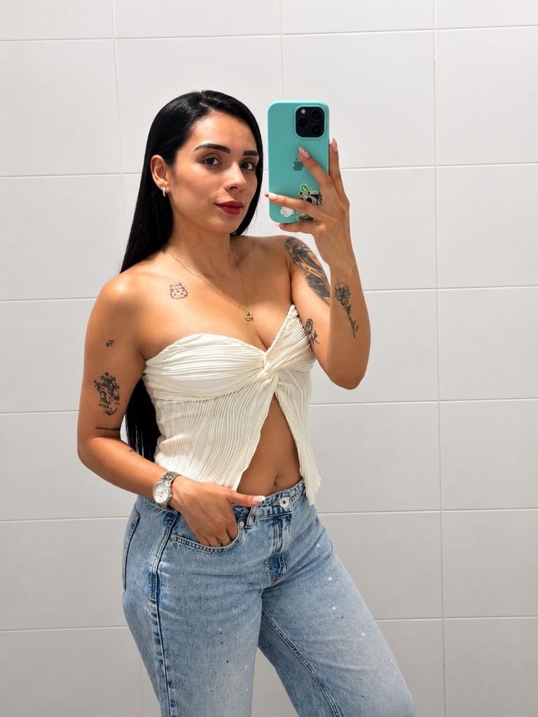 631678760: Chica busca chico en Valencia