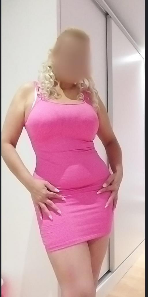 Chica busca chico en Sevilla: 