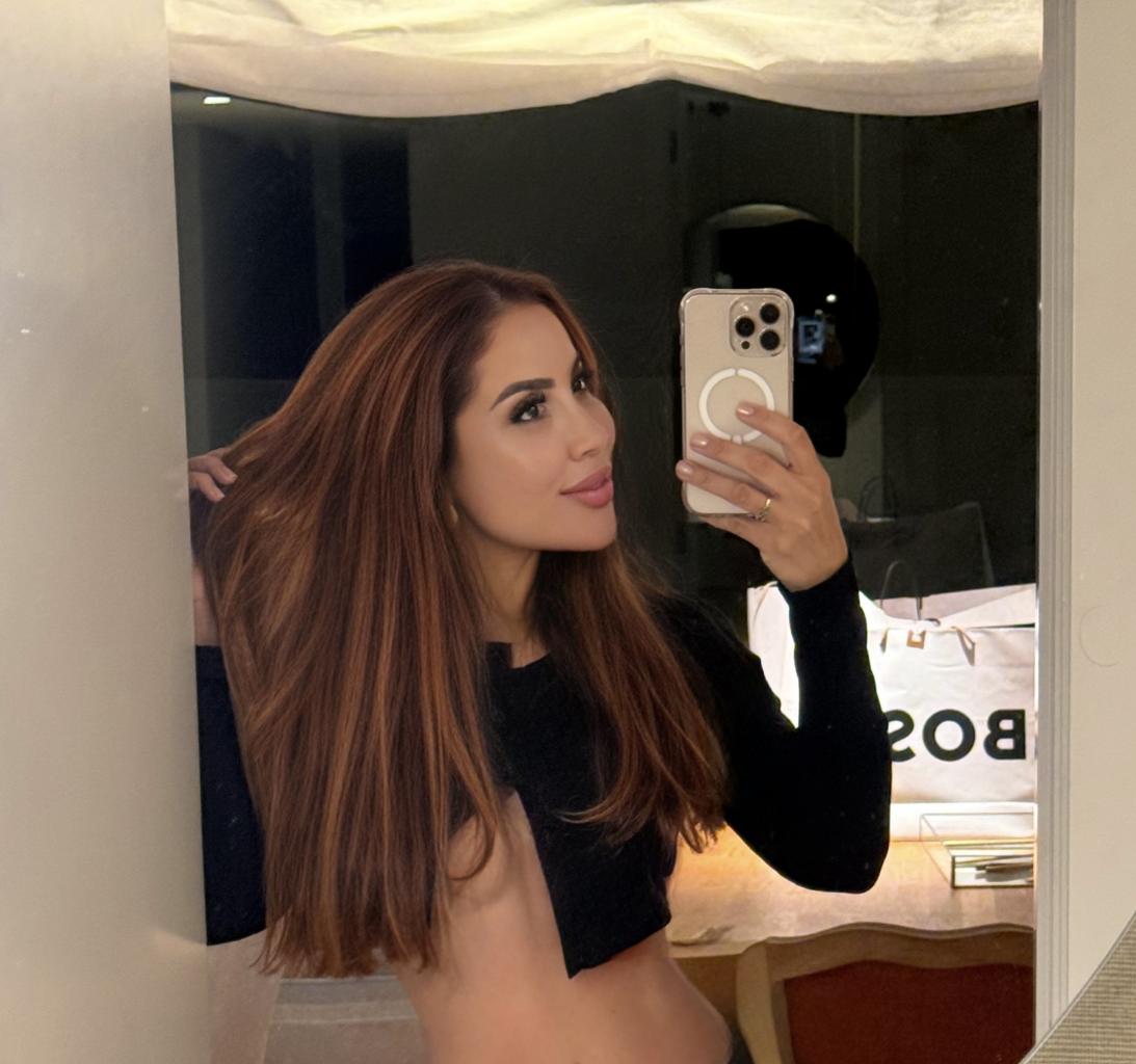 666357649: Chica busca chico en Sevilla