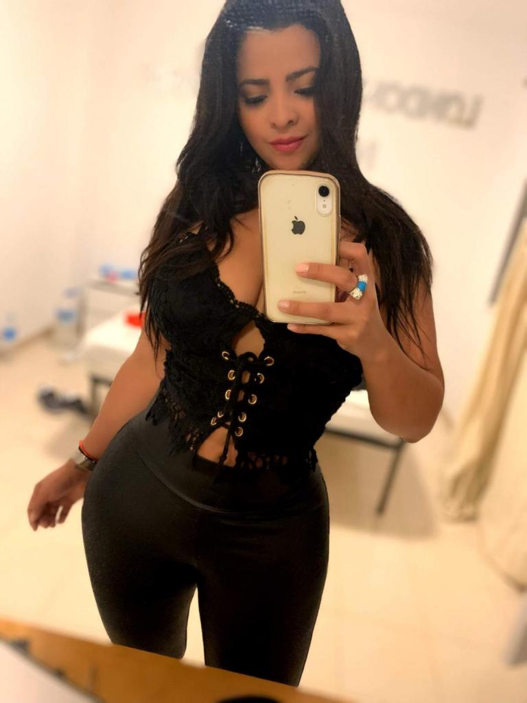 Chica busca chico en Tenerife: 