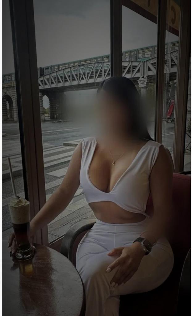 624148889: Chica busca chico en Lugo