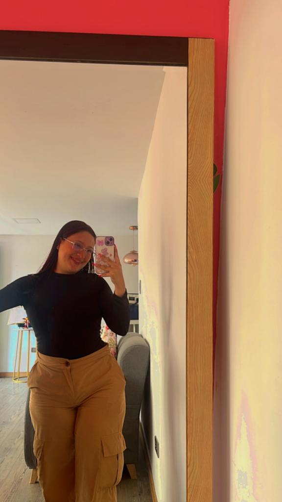 671673695: Chica busca chico en Huelva
