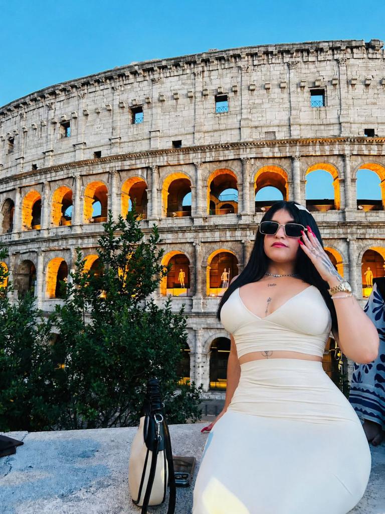 Chica busca chico en Valencia: Chica busca chico