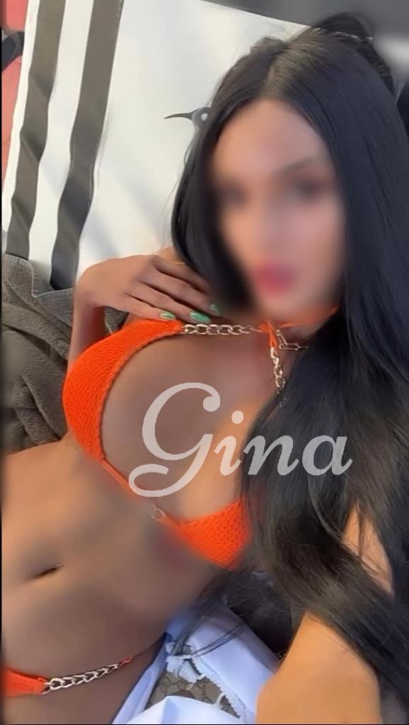 Chica busca chico en Barcelona: 