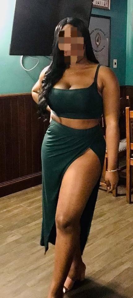 672539494: Chica busca chico en Tenerife