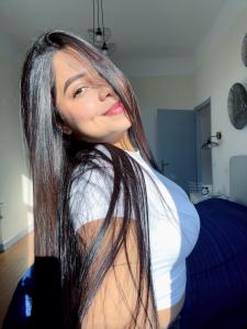 641415783: Chica busca chico en Valencia