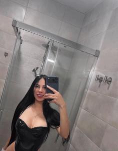 645212952: Chica busca chico en Madrid