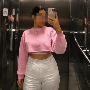 667805336: Chica busca chico en Madrid