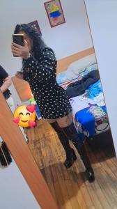 613264113: Chica busca chico en Barcelona