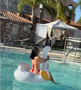 635785441: Chica busca chico en Sevilla