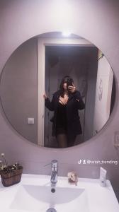 603757100: Chica busca chico en Barcelona