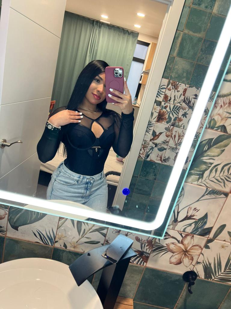 Chica busca chico en Castellón: Chica busca chico