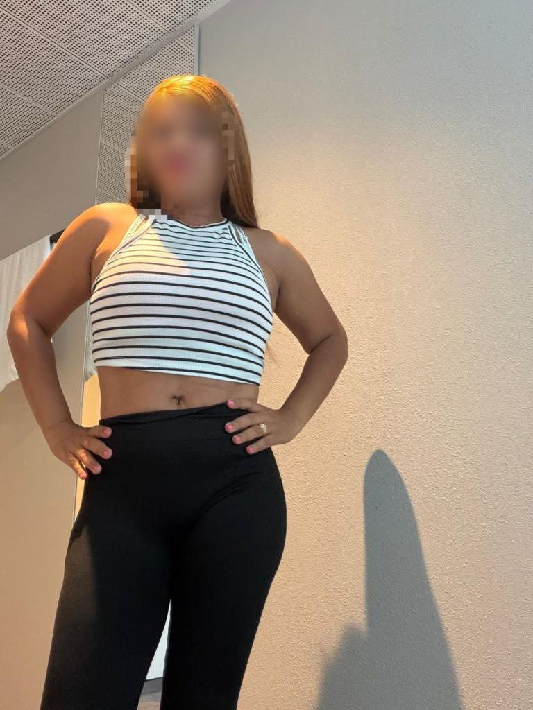Chica busca chico en Cádiz: Chica busca chico