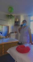 631069623: Chica busca chico en Barcelona