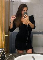 687486392: Chica busca chico en Madrid
