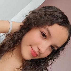 603403817: Chica busca chico en Las Palmas