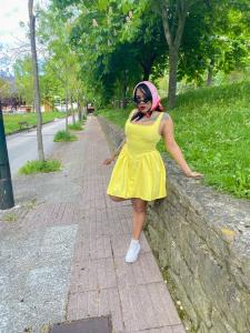Chica busca chico en Asturias: 