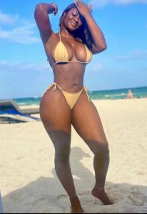 624293036: Chica busca chico en Cádiz
