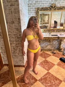 Chica busca chico en Granada: 