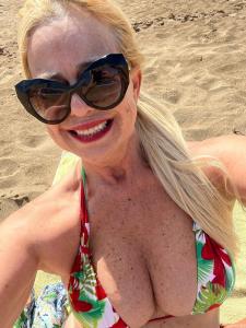 663652284: Chica busca chico en Navarra