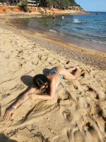 613876266: Chica busca chico en Barcelona