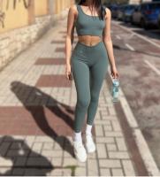 665329728: Chica busca chico en Málaga