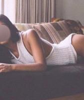 672932030: Chica busca chico en Barcelona