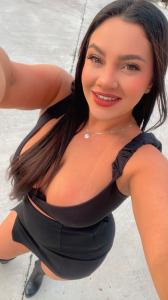 Chica busca chico en Granada: 