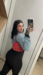 Chica busca chico en Alicante: 