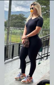 Chica busca chico en Tenerife: 