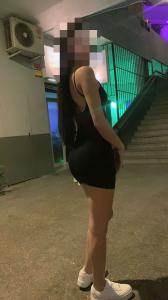 Chica busca chico en Cádiz: 