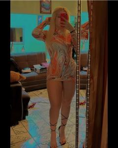 Chica busca chico en Tenerife: 