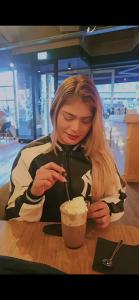 661864199: Chica busca chico en Vizcaya