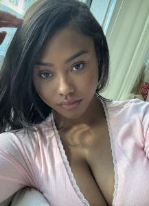 626566153: Chica busca chico en Madrid