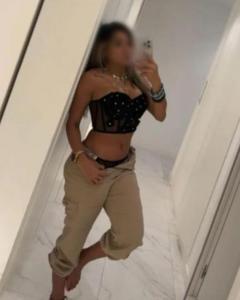 Chica busca chico en Cádiz: 