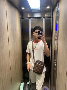 Chico busca chica en Valladolid: 