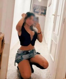 Chica busca chico en Cádiz: 