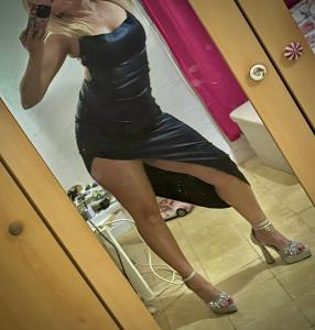 Chica busca chico en Tenerife: 