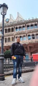 631442511: Chico busca chica en Castellón