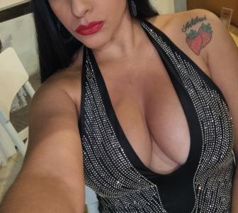 Chica busca chico en Ibiza: 