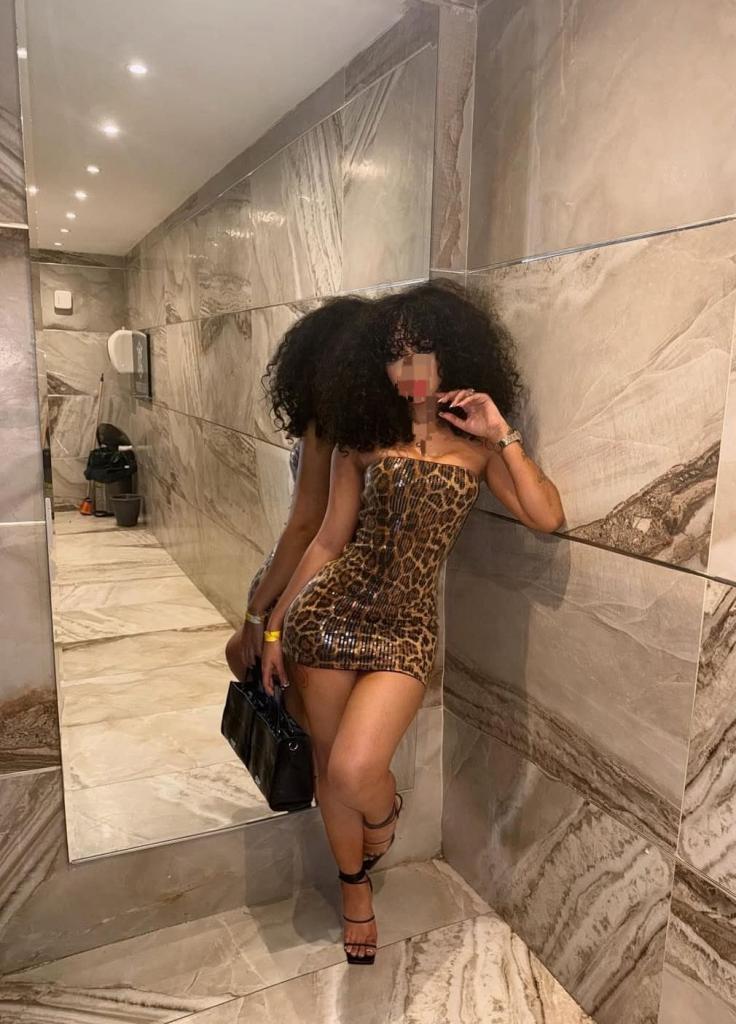 Chica busca chico en Castellón: 