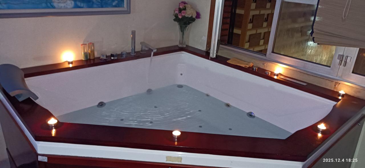 Chica busca chico en Asturias: 