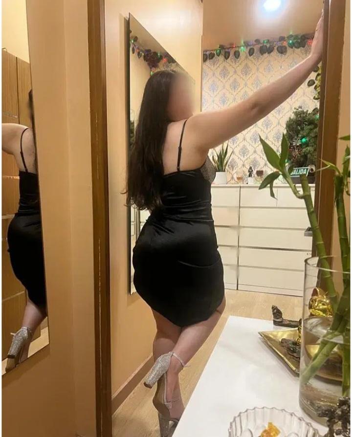 Chica busca chico en Almería: 