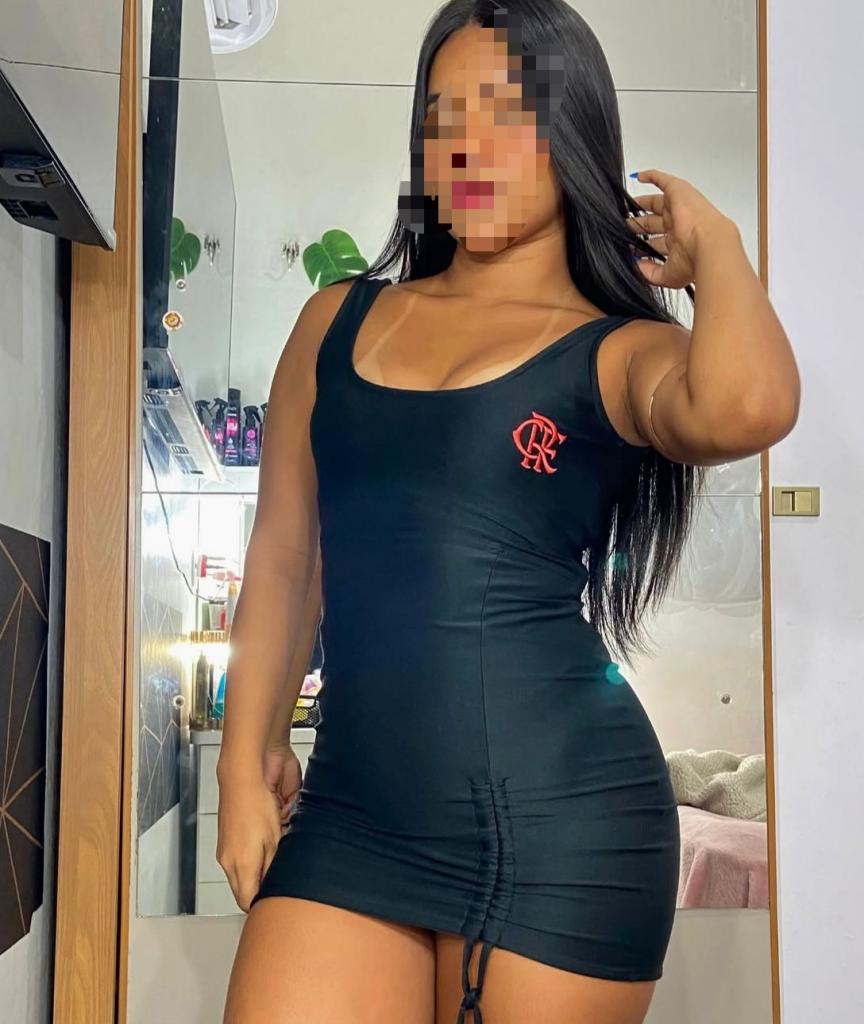 Chica busca chico en Orense: 